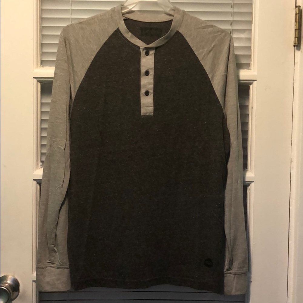 Levi’s Long sleeve T-Shirt